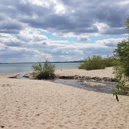 Brzeziny Dworska 24 דירה